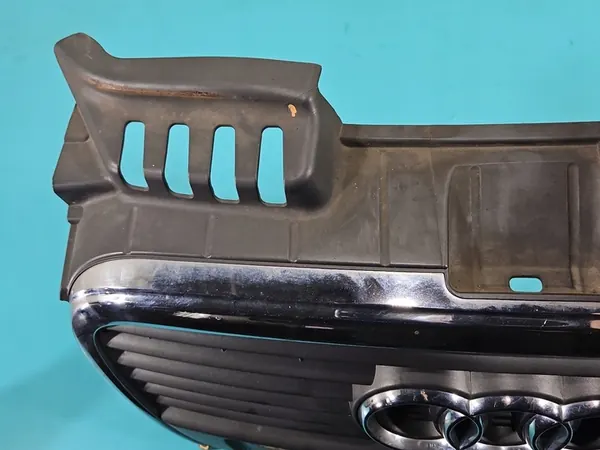 Audi A4 B7 Grill 2004-2008 image 4