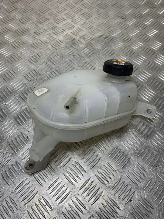 Hyundai Kona 2019 Expansionskärlslock OEM FOB24036 image 5