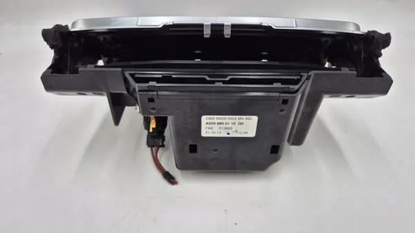 OEM 2056800110 Framaskkopp för Mercedes W205 image 3