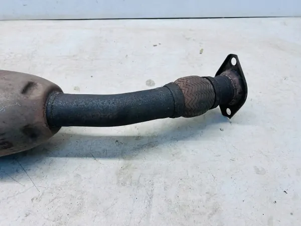 OEM OYT26165 Auris II 1.4 D4D Midden Uitlaatdemper image 7