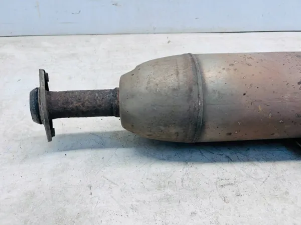 OEM OYT26165 Auris II 1.4 D4D Midden Uitlaatdemper image 9