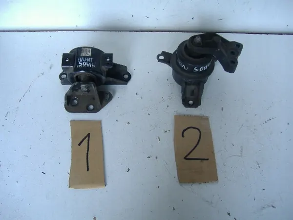 Kia Soul I Vaihteiston Kiinnike OEM 21832-2K100 image 3