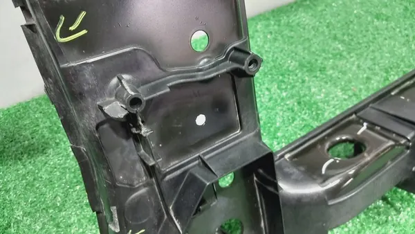 Framförstärkning Nissan Juke II 19- 625006PA0B image 5