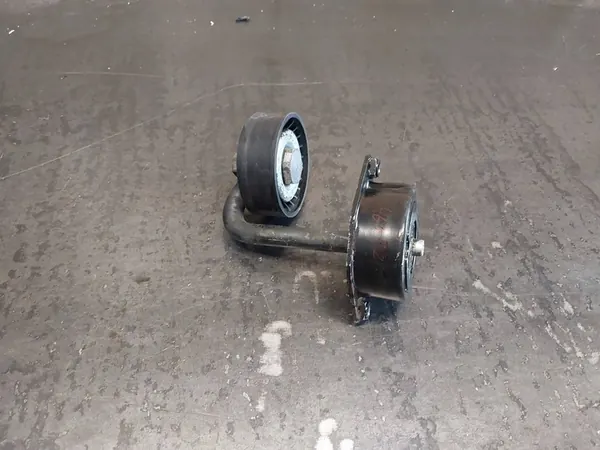 BMW OE 7787371 spännare image 3