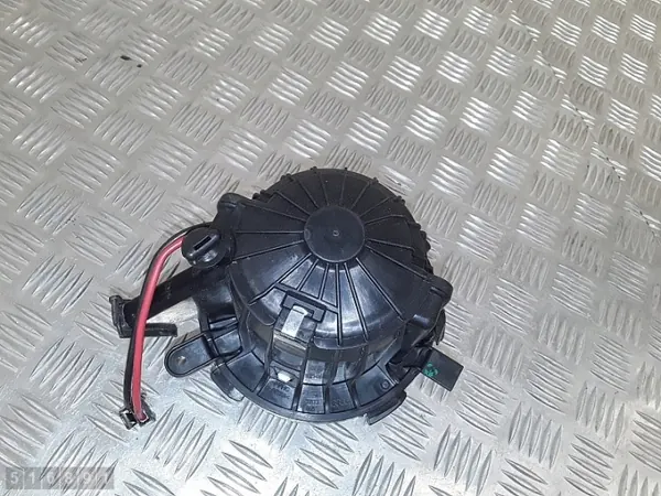 Ventilador motor calefactor Audi OEM x6813005 - Usado image 3