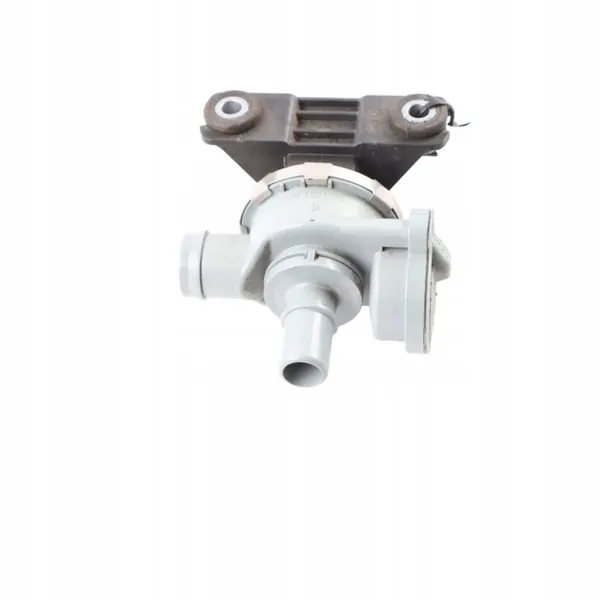 BMW Polttoainepaineensäädinventtiili OEM 7441833 image 9
