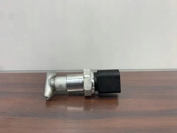 Klimadrucksensor Cupra OEM 4H0959126B - Gebraucht image 2