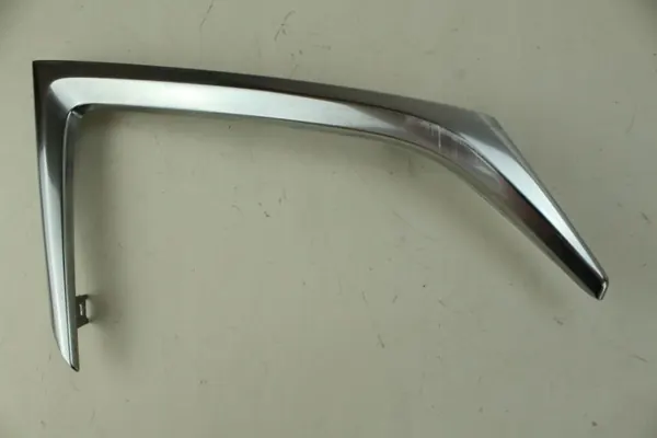 OEM 52565-78020 Lexus NX300h Achterbumper Strip image 5