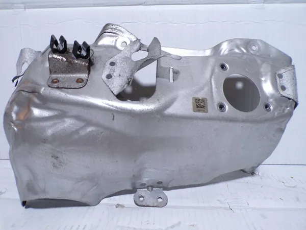 BMW Turbo-lämpösuoja OEM 9894946 - Käytetty image 2