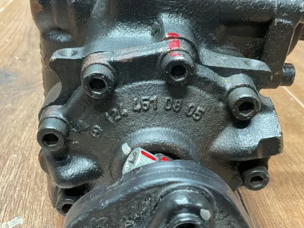 Mercedes-Benz servostyrpump OEM A1294603601 image 3
