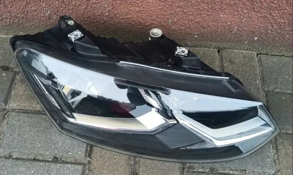 VW POLO 6C FAROL DIREITO FULL LED image 2