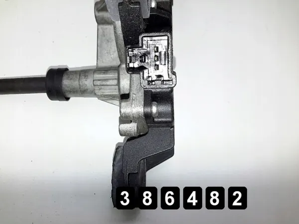 Motor limpiaparabrisas Ford OEM 3M51R17K441AB - Usado image 4