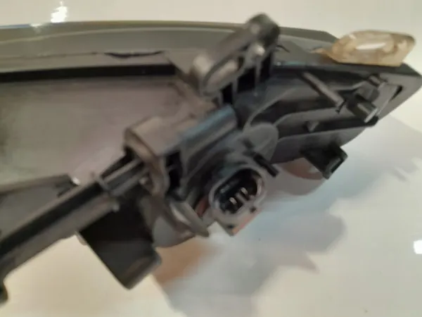 AUDI A3 8V Farol de neblina esquerdo 8V0941699B OEM image 3