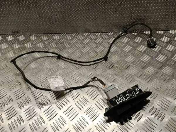 Sensor de fecho de porta OEM 51838939 para Fiat Doblo MPV image 3
