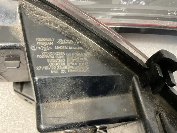 Lanterna de neblina traseira esquerda Renault Captur II 265855239R image 3