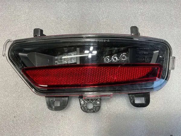 Lanterna de neblina traseira esquerda Renault Captur II 265855239R image 5