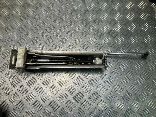 Cric Audi A6 Avant OEM 4F0011031D - Occasion image 6