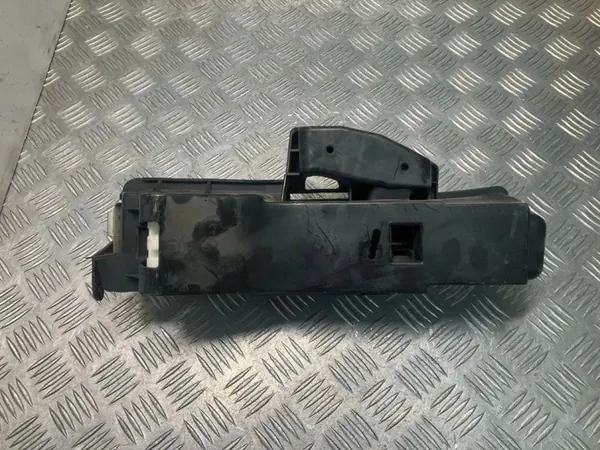 Cric Audi A6 Avant OEM 4F0011031D - Occasion image 7