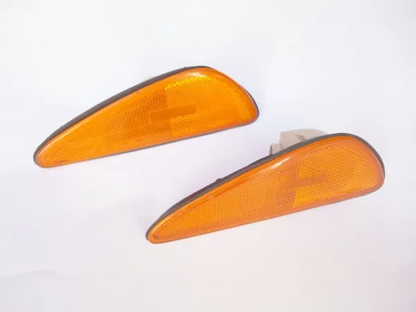 Nissan Maxima contourlamp OEM 5363 - Gebruikt image 2