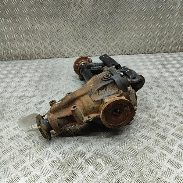 Reductor delantero Nissan Navara D22 8851161G45 image 3