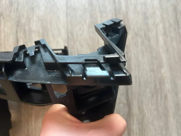 GOLF VII GTI LIFT 16-19 Deslizadores de para-choque traseiro L+R OEM image 6