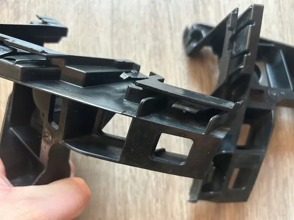 GOLF VII GTI LIFT 16-19 Deslizadores de para-choque traseiro L+R OEM image 7