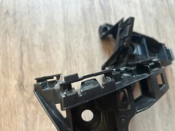 GOLF VII GTI LIFT 16-19 Deslizadores de para-choque traseiro L+R OEM image 9