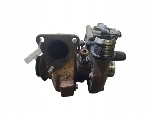 Turbo usado OEM 4U3Q6K682AJ para Citroën C6 image 5