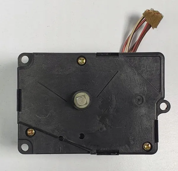 Volvo lämmitysklappimoottori OEM 9142629 9134729 image 3