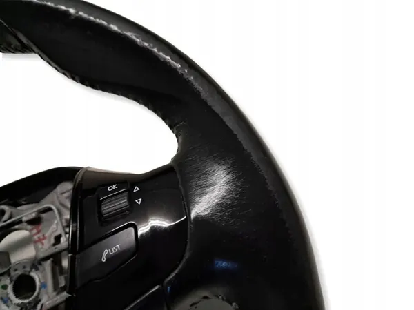 Volante Peugeot 308 II T9 OEM GRZ22456 usado image 4