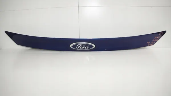 Ford Focus MK3 Tailgate Trim OEM 360191129 image 2