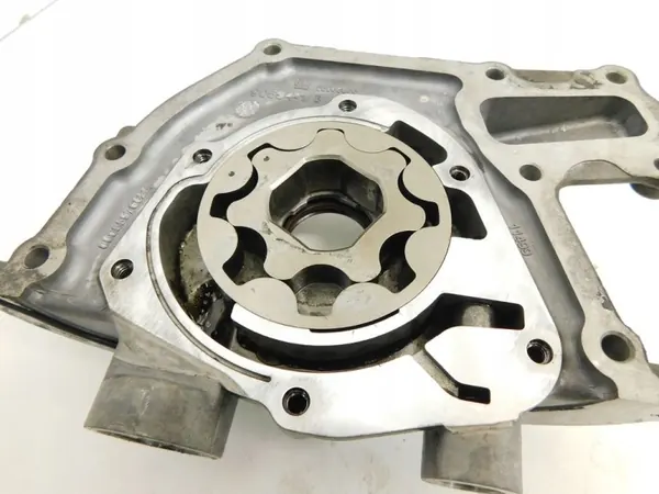 Pompe à huile Opel OE 55566000 - État utilisé image 5