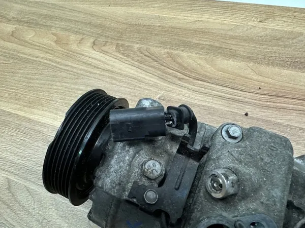 Compressore Aria Condizionata VW Audi Skoda 7P0820803D image 4