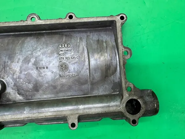 Couvercle de filtre à huile 079103525C Audi A6 C6 4.2 MPI V8 image 5