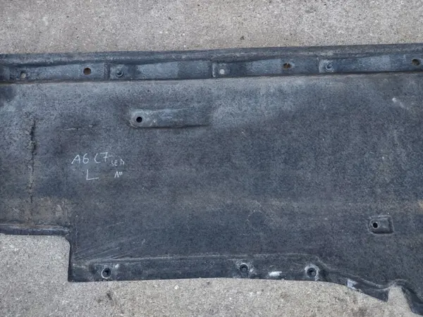 OEM 4G0825207 Protection Sous-Caisse Gauche Audi A6 C7 image 7