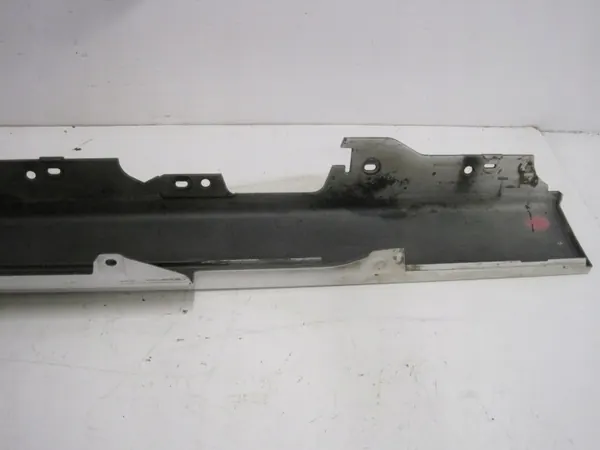 Rechter drempelbeschermer OEM 7288396 voor BMW 1 F20/F21 image 10