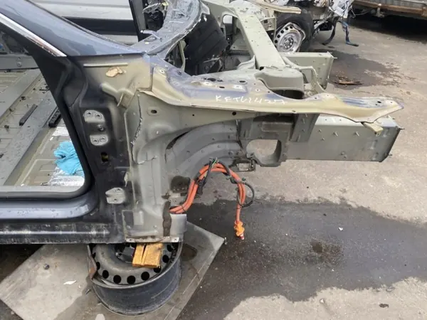 Tesla Kotflügel OEM 265741 vorne rechts für Model S image 2