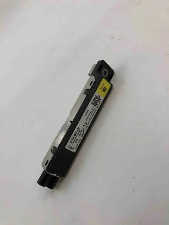 CUPRA Antennförstärkare OEM 5FF035225B - Begagnad image 3