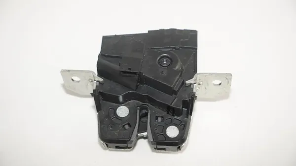 Serrure coffre OEM 360191864 pour Mercedes W246 2011-2014 image 5