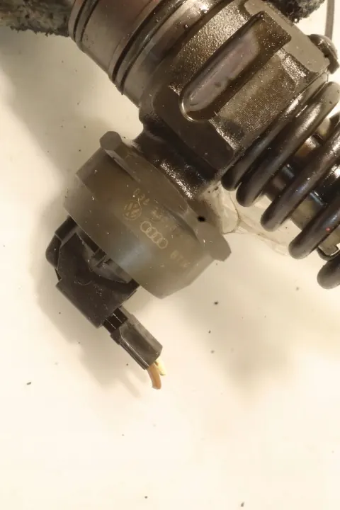 Bomba de inyección OEM 038130073BA para VW 1.9 TDI image 8