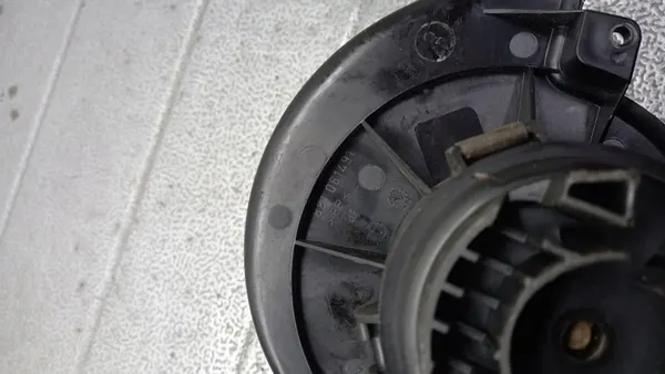 Ventilador de Aquecimento Opel Astra G 1.7CDTi 00R HB 52485311 image 4