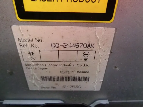Rádio CD 6-Disc e Painel Clima Mazda 6 OEM CQ-EM4570AK image 9