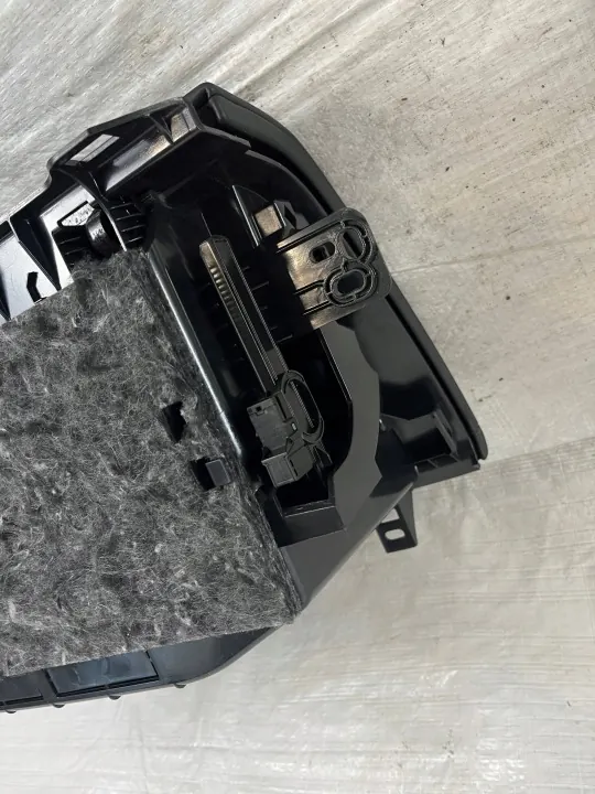 Luveta passageiro Mercedes GLS 167 OEM A1676806709 image 8