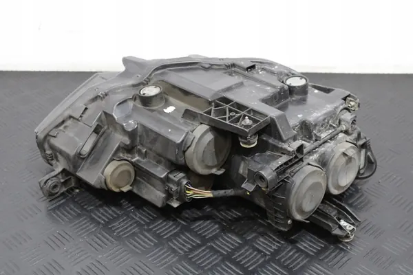 Vasen Etuvalo VW Passat B8 3G1941005C image 6