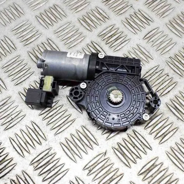 Mercedes S W222 Kattoikkumoottori OEM 604836540 image 3