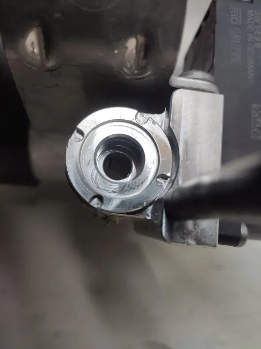 Mercedes A/C droger OEM A1748306600 Gebruikt image 4