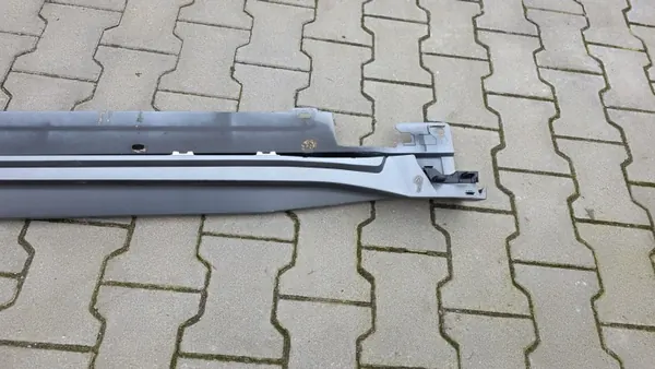 BMWTOMBBW OEM Bas de Côté Droit BMW X2 U10 M image 3
