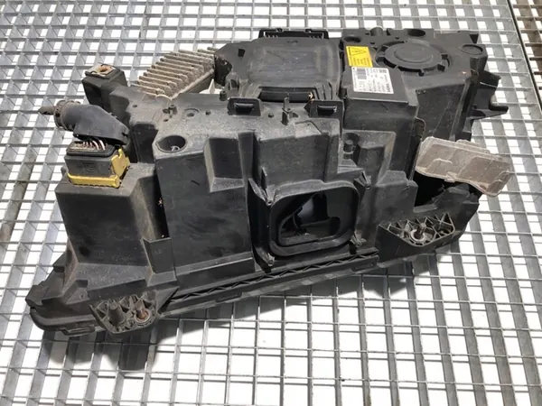 Vasen etuvalaisin Volvo FH II 22239247 image 4