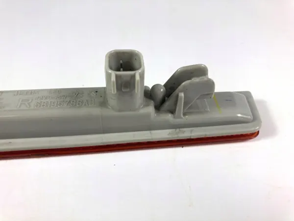 OEM 68195788AB sidomarkeringsljus fram höger image 7
