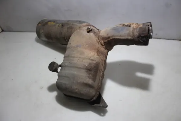 Gebrauchter Honda NT 650V Auspufftopf - OEM Teil image 2